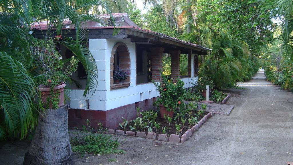 Quinta Erika Boutique Hotel By Rotamundos Coyuca de Benitez Phòng bức ảnh