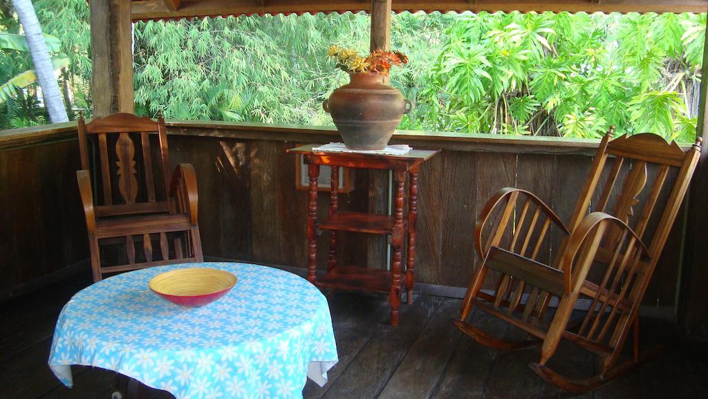 Quinta Erika Boutique Hotel By Rotamundos Coyuca de Benitez Ngoại thất bức ảnh